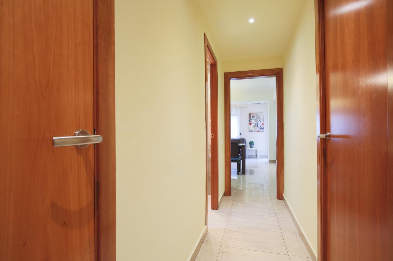 Aparteasy - Family Sant Antoni Apartment Barcelona