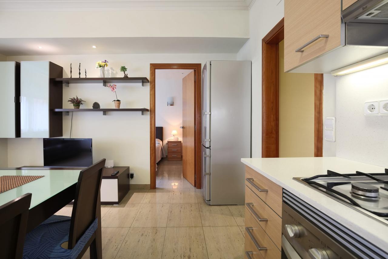 Aparteasy - Family Sant Antoni Apartment *